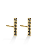 Line Earring six black diamonds